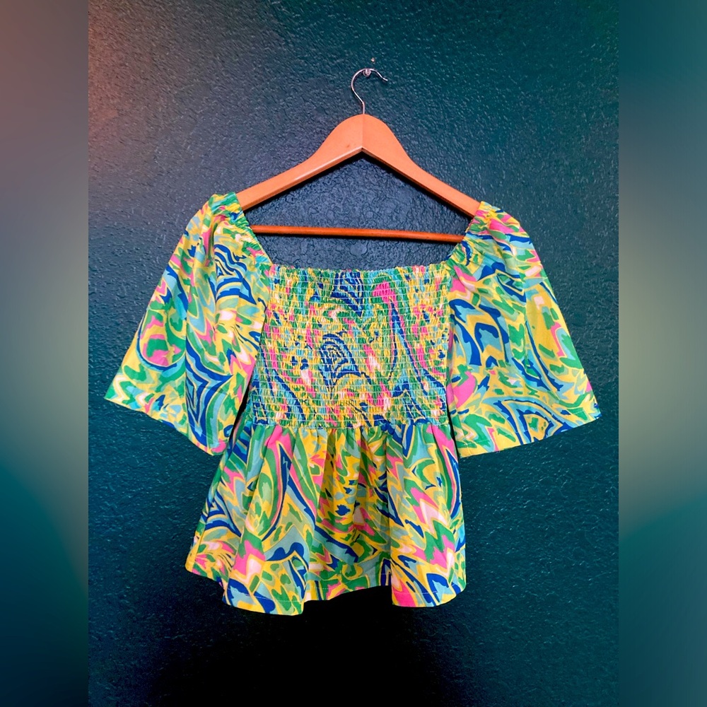 Sunday up ☀️ Vibrant Multicolor Women's Top ☀️size: S